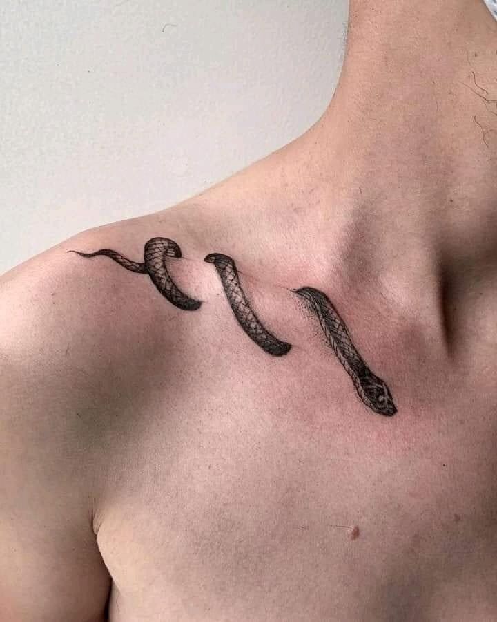 Wrapping Serpent semi-permanent temporary tattoo