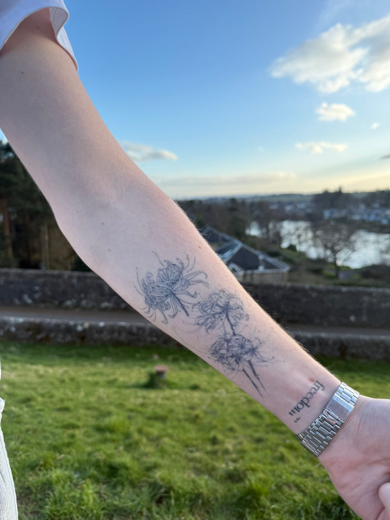 Triple Spider Lilly semi-permanent temporary tattoo